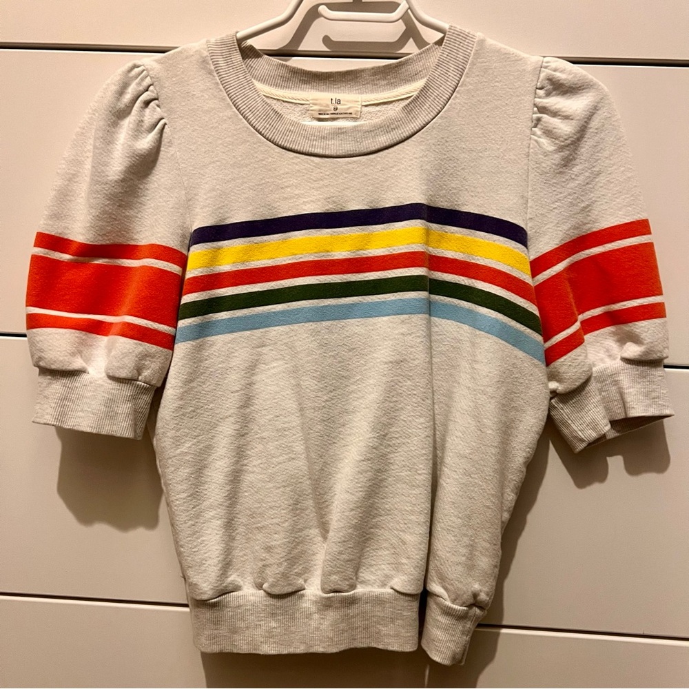 T.La Retro Puff Sleeve